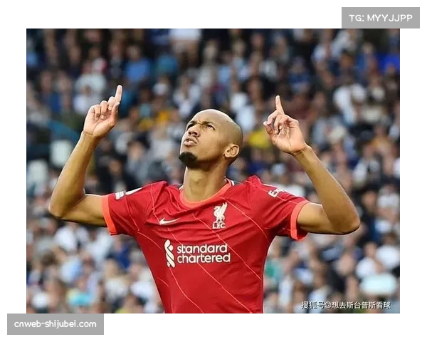 法比尼奥中场拦截关键 巴西后腰破坏对手多次进攻